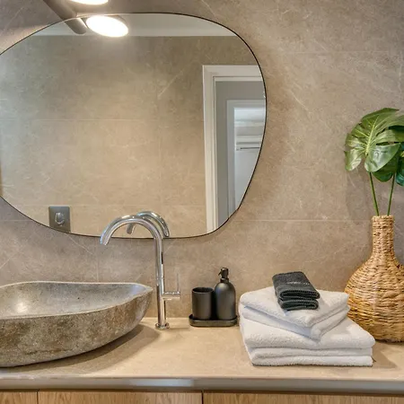 Dom wakacyjny Seaside House For 10 Kandia