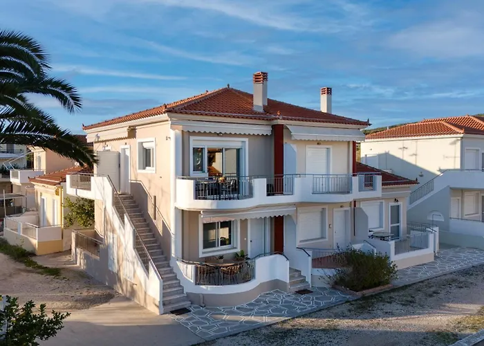 Prázdninový dům Seaside House For 10 *